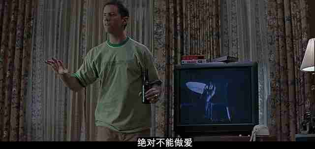 2013年鬼片大全电影(80年代的鬼片大全电影)-第24张图片 2013年鬼片大全电影(80年代的鬼片大全电影)-第24张图片