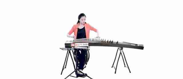 古筝名曲有哪些(古筝曲子好听的)-第2张图片 古筝名曲有哪些(古筝曲子好听的)-第2张图片