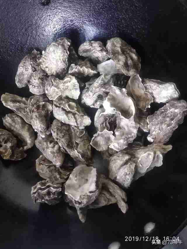含锌的食物比较高的有哪些（哪些食物含锌元素比较丰富）-第1张图片
