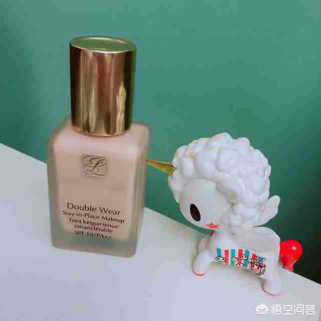 雅诗兰黛浓翘睫毛膏怎么样（雅诗兰黛的睫毛膏怎么样）-第2张图片