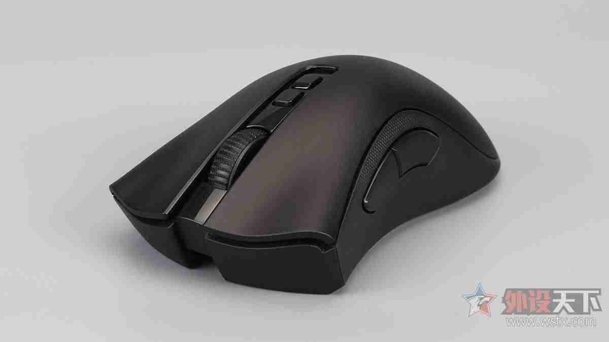 雷蛇炼狱蝰蛇驱动如何调(razer炼狱蝰蛇驱动使用)-第9张图片 雷蛇炼狱蝰蛇驱动如何调(razer炼狱蝰蛇驱动使用)-第9张图片