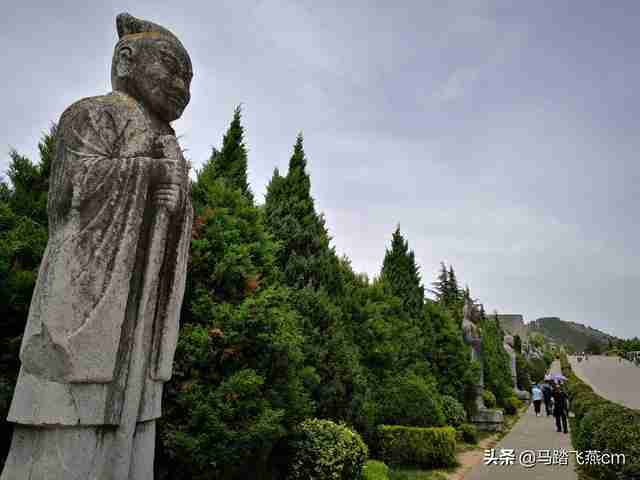 世界最大的古墓是谁的（世界最大的古墓在哪里）-第17张图片