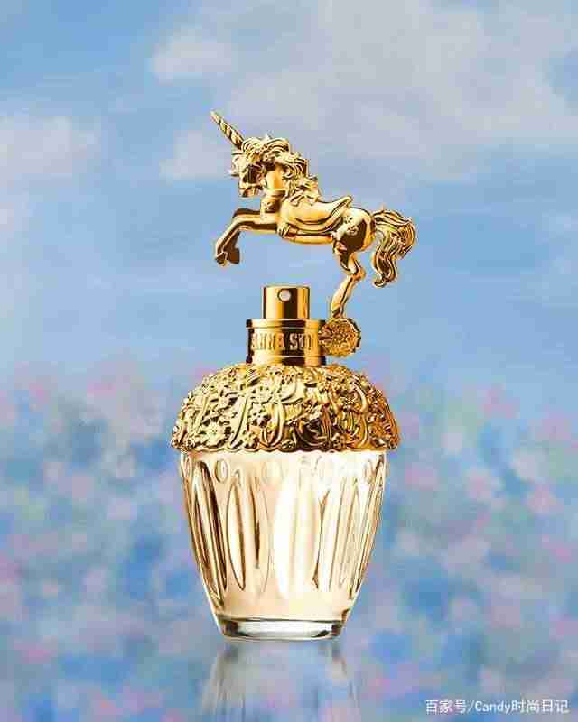 女士香水排名前十名(最贵的香水品牌排行)-第5张图片 女士香水排名前十名(最贵的香水品牌排行)-第5张图片
