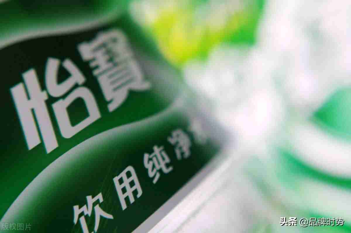 矿泉水品牌有哪些牌子(国产矿泉水品牌)-第7张图片 矿泉水品牌有哪些牌子(国产矿泉水品牌)-第7张图片