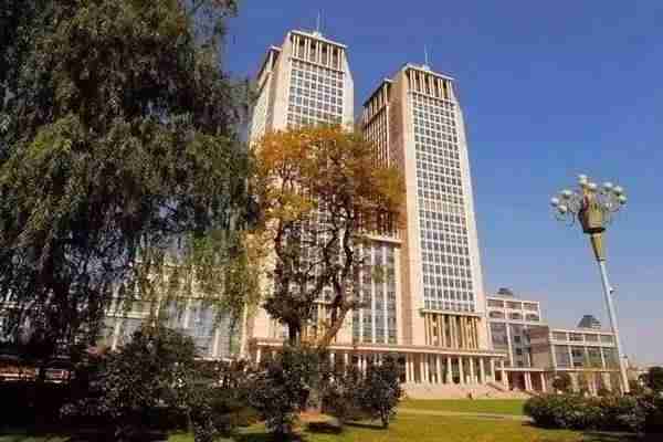 陕西省大学排名2022最新排名及录取分数（全国大学排名2022最新排名）-第2张图片