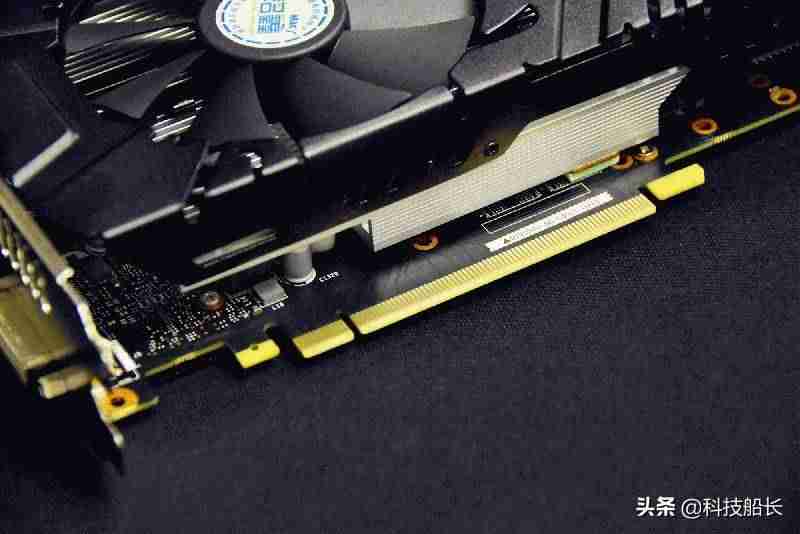 铭鑫显卡质量怎么样（电脑显卡排行榜）-第5张图片