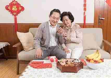 适合老年人的手机铃声（2021适合买给爸妈的手机）-第1张图片