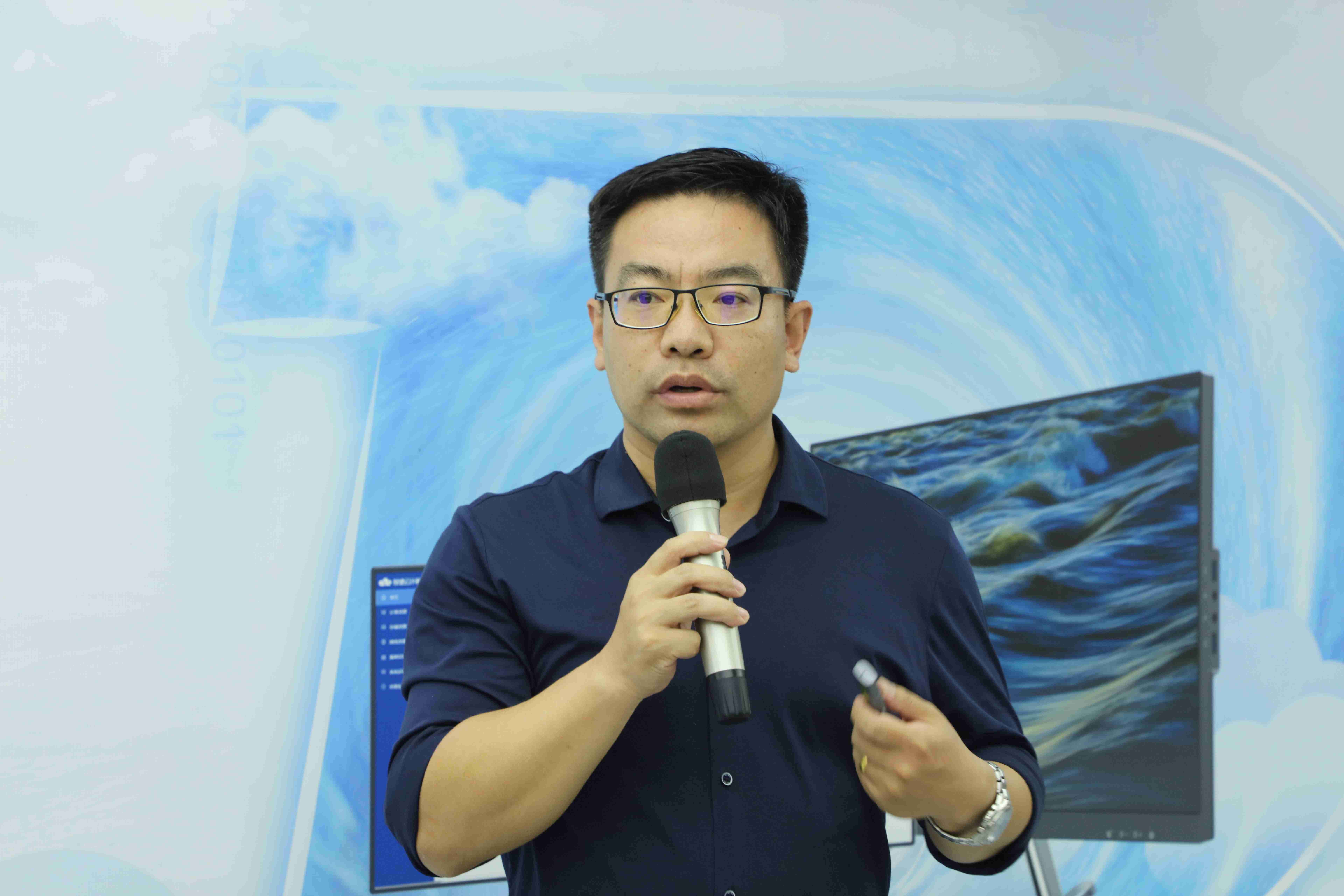 云桌面软件哪个好（云桌面办公系统操作方法）-第6张图片