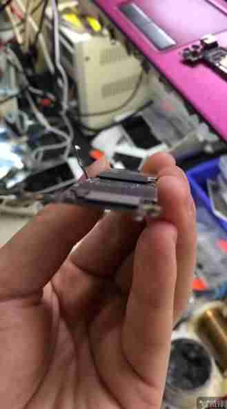 iphone6拆机图解教程(苹果6拆机零件详细图解)-第7张图片 iphone6拆机图解教程(苹果6拆机零件详细图解)-第7张图片
