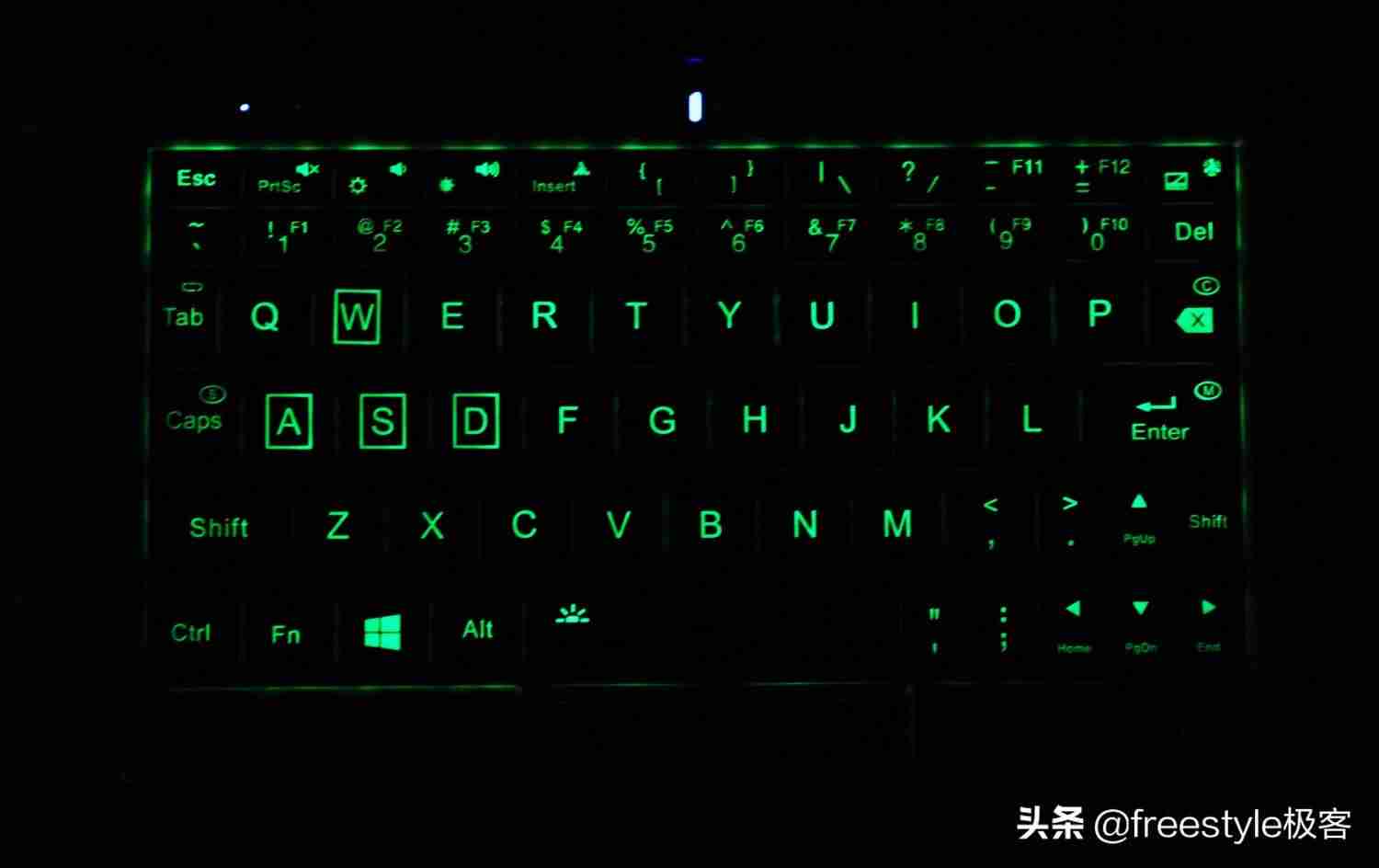 迷你手提电脑排行榜(小尺寸笔记本电脑排名)-第11张图片 迷你手提电脑排行榜(小尺寸笔记本电脑排名)-第11张图片