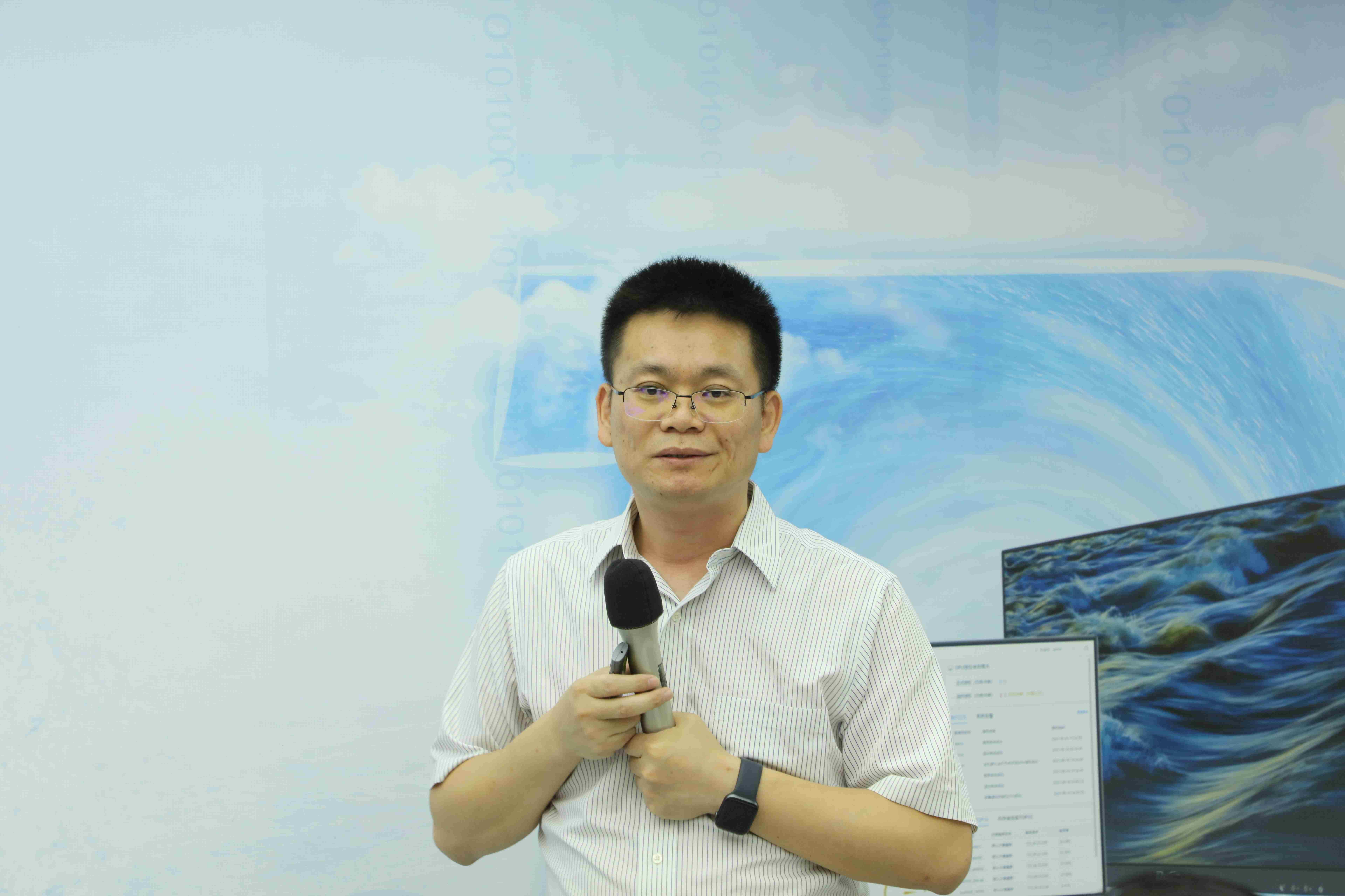 云桌面软件哪个好（云桌面办公系统操作方法）-第1张图片