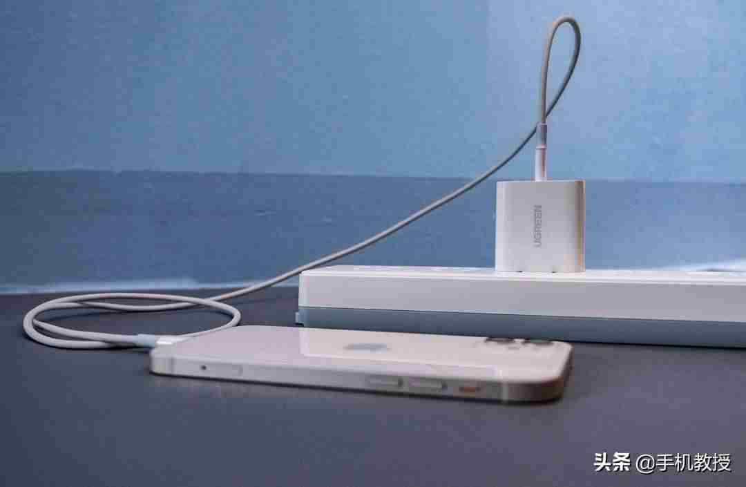 iphone充电接触时好时坏(iphone官方充电建议)-第10张图片 iphone充电接触时好时坏(iphone官方充电建议)-第10张图片