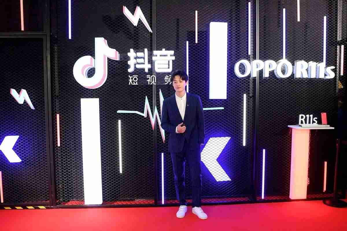 抖音粉丝怎么涨(涨粉工具app推荐)-第1张图片 抖音粉丝怎么涨(涨粉工具app推荐)-第1张图片