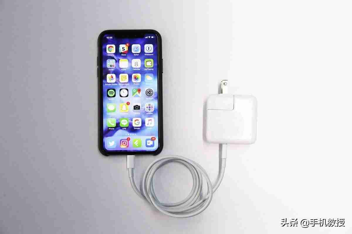 iphone充电接触时好时坏(iphone官方充电建议)-第2张图片 iphone充电接触时好时坏(iphone官方充电建议)-第2张图片