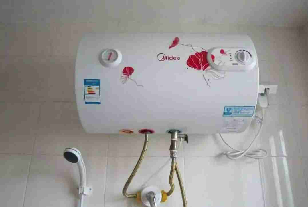 太阳能热水器怎么清洗（太阳能品牌排行榜）-第4张图片