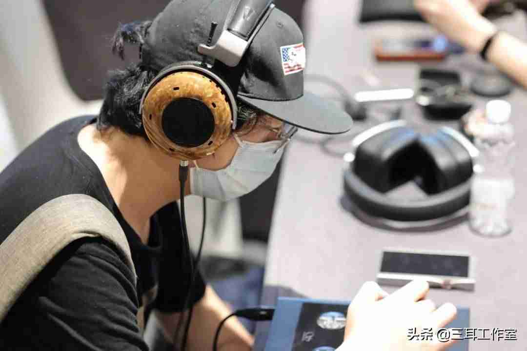 便携播放器哪个牌子好-随身听播放器排行榜-第7张图片