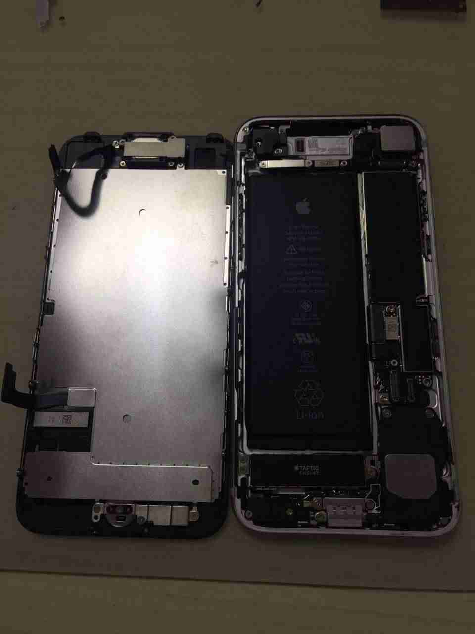 iphone7换电池教程图解-苹果7手机电池更换步骤-第8张图片
