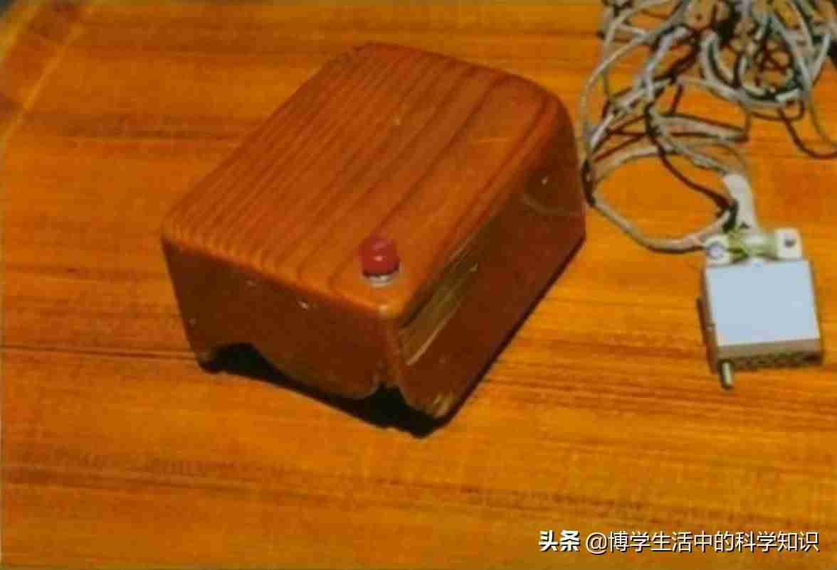 鼠标结构分析-鼠标的结构图和工作原理-第1张图片 鼠标结构分析-鼠标的结构图和工作原理-第1张图片
