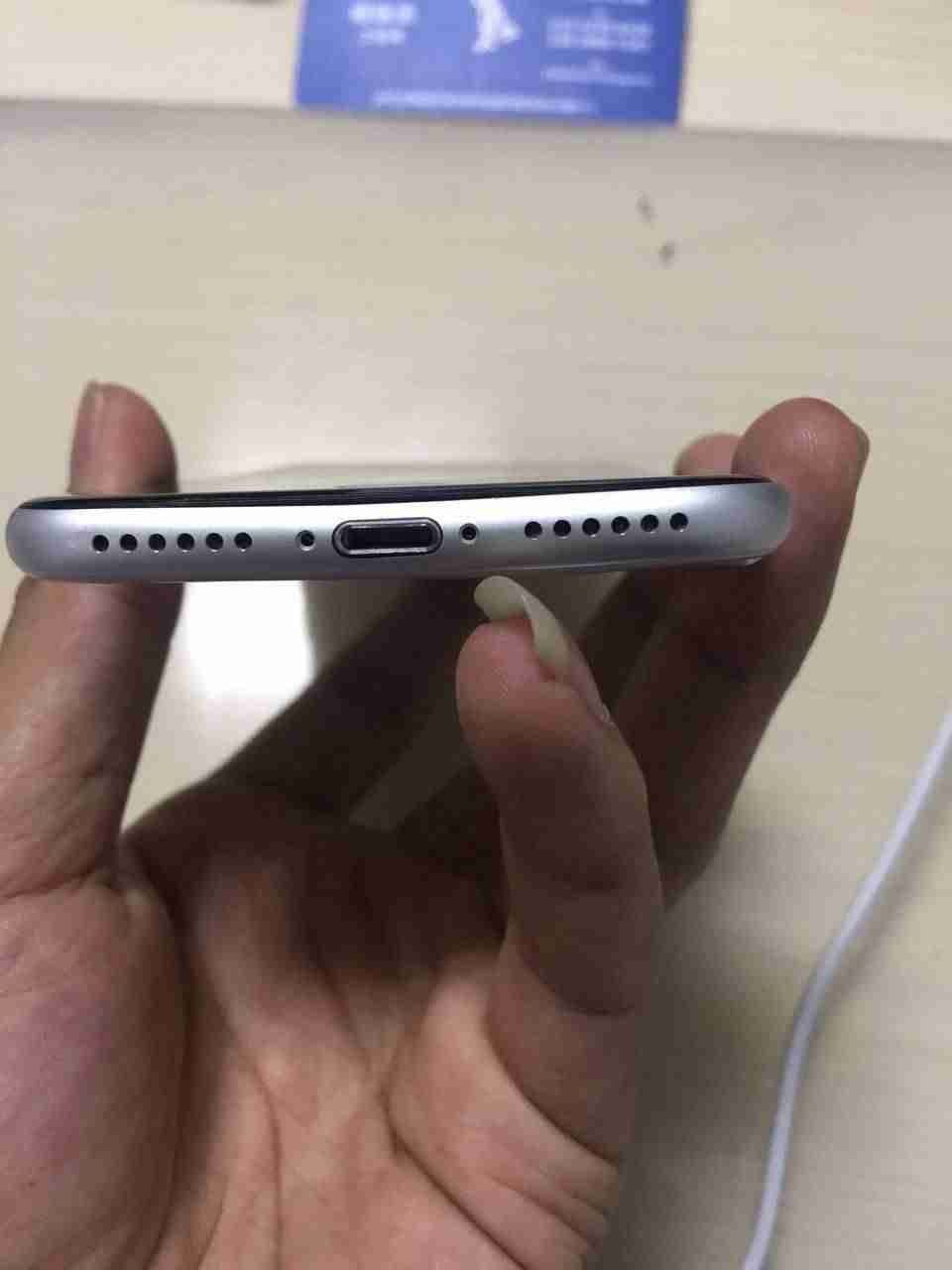 iphone7换电池教程图解-苹果7手机电池更换步骤-第5张图片