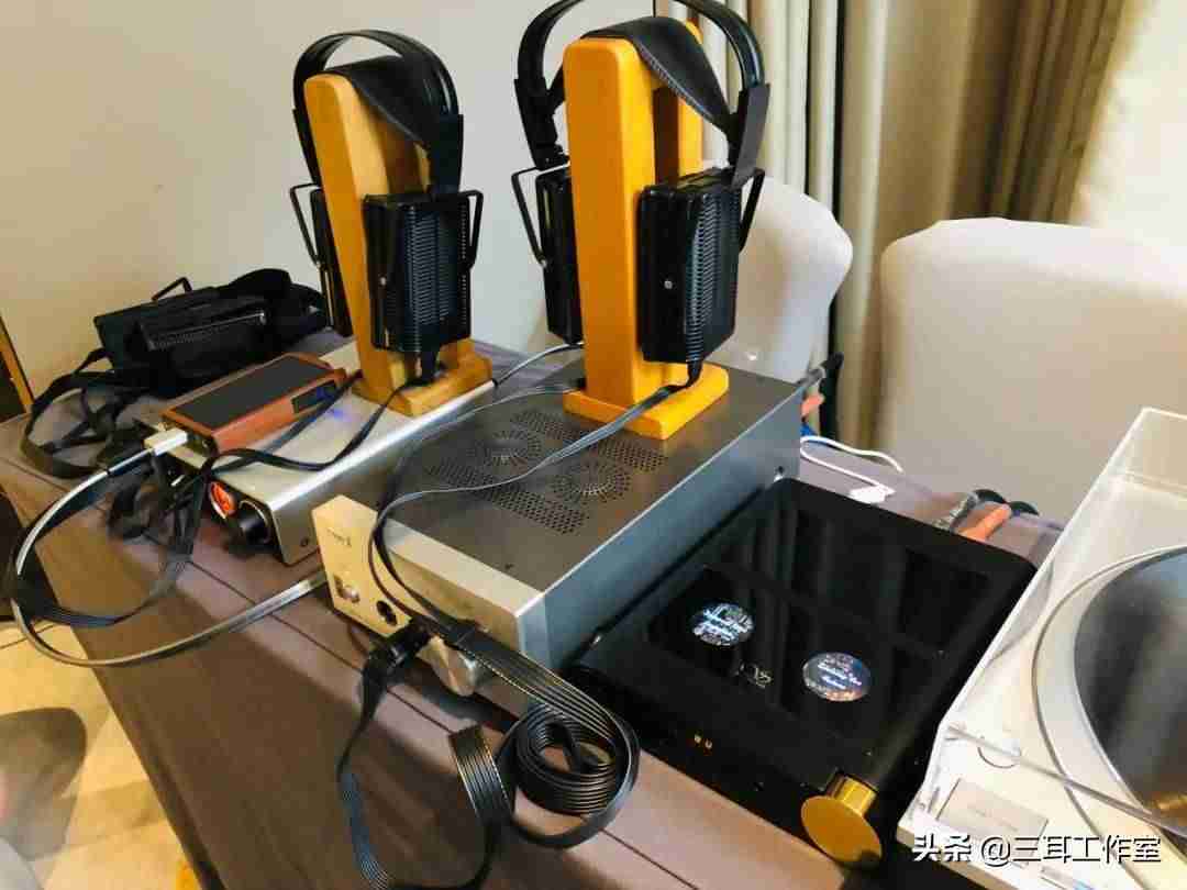 便携播放器哪个牌子好-随身听播放器排行榜-第6张图片