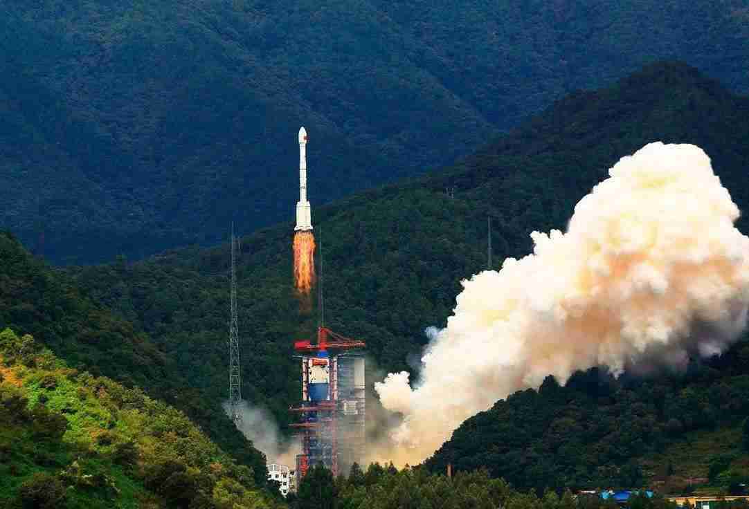 gps定位精度是多少米-gps测量仪器使用方法-第1张图片