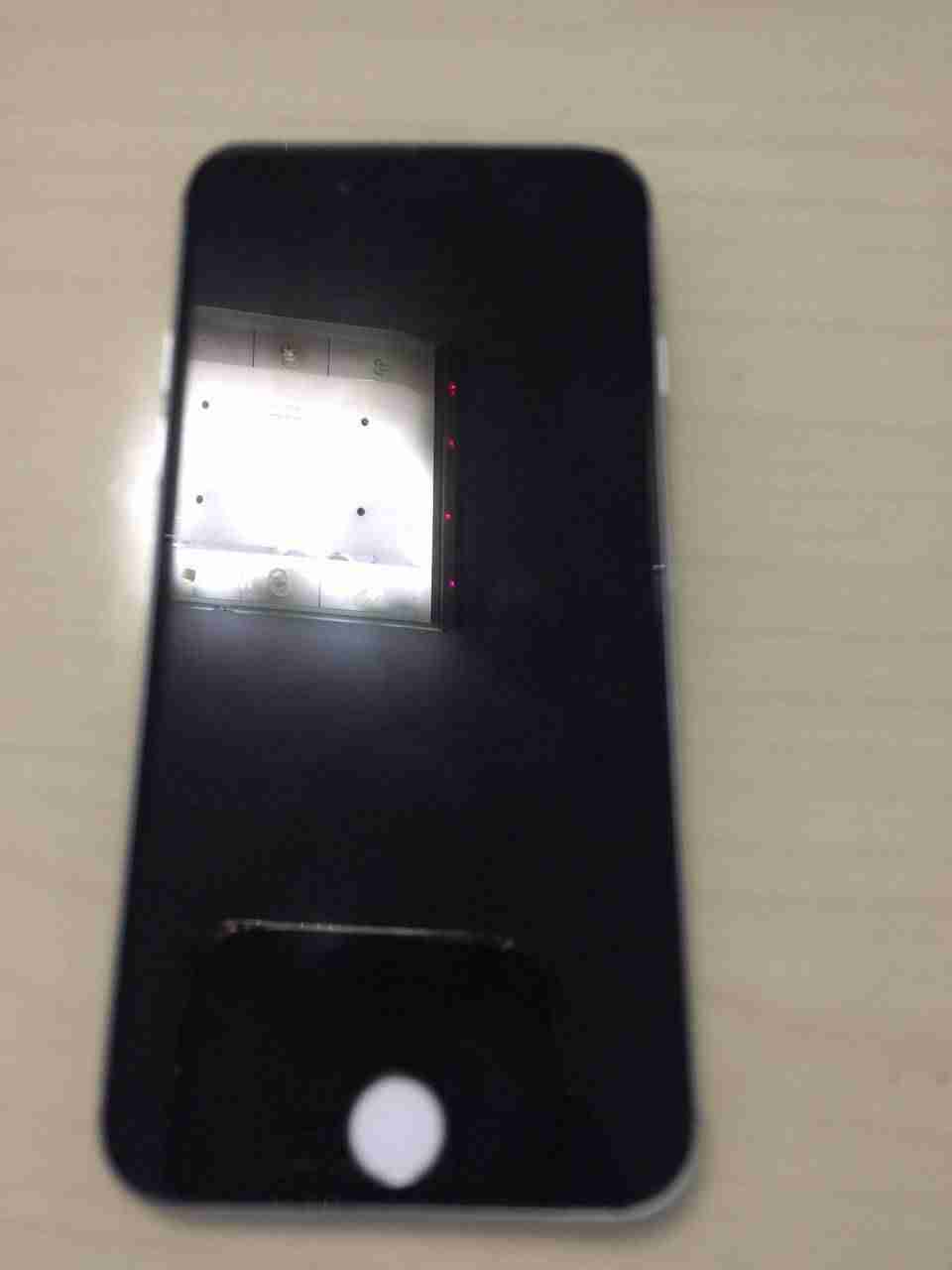 iphone7换电池教程图解-苹果7手机电池更换步骤-第1张图片