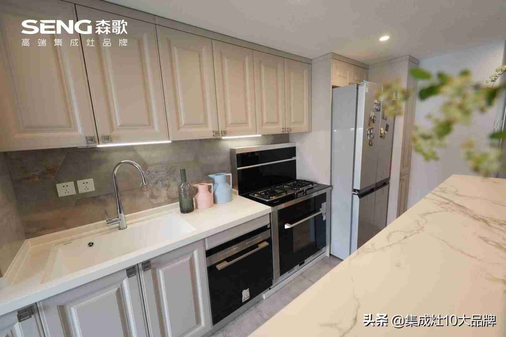 集成灶的优缺点有哪些-讲解灶台用集成灶好还是用分离式的好-第1张图片