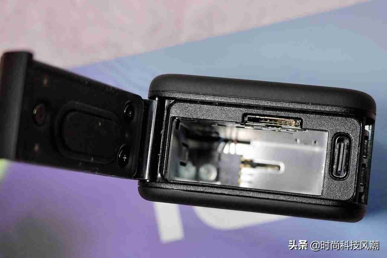 hero手机是什么牌子-htc手机的全部型号-第7张图片 hero手机是什么牌子-htc手机的全部型号-第7张图片