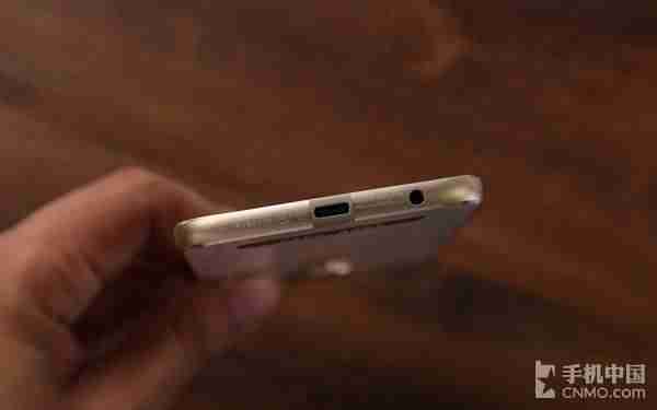 moto z play拆机教程-摩托罗拉手机xt1650主要参数-第10张图片