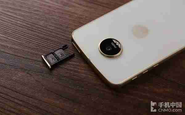 moto z play拆机教程-摩托罗拉xt1650参数-第9张图片