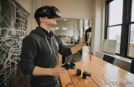 ar技术和vr技术的区别是多少-制作ar需要的软件-第2张图片