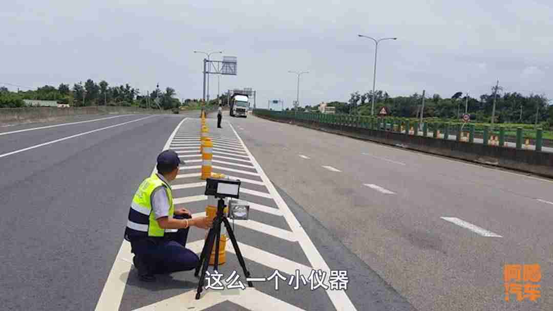 移动测速是怎么测速的距离-交警移动测速最新规定-第2张图片
