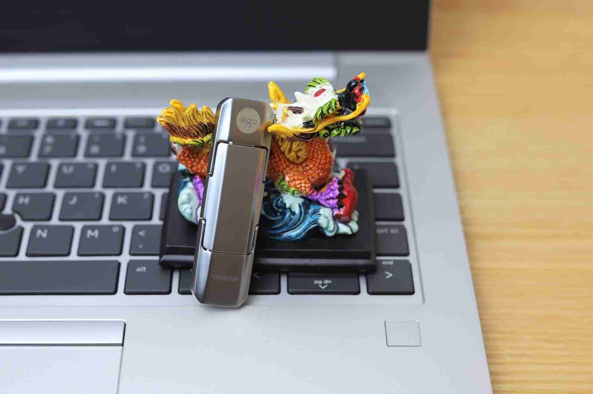 什么u盘质量好速度快性价比高-十大u盘品牌排行榜-第4张图片 什么u盘质量好速度快性价比高-十大u盘品牌排行榜-第4张图片