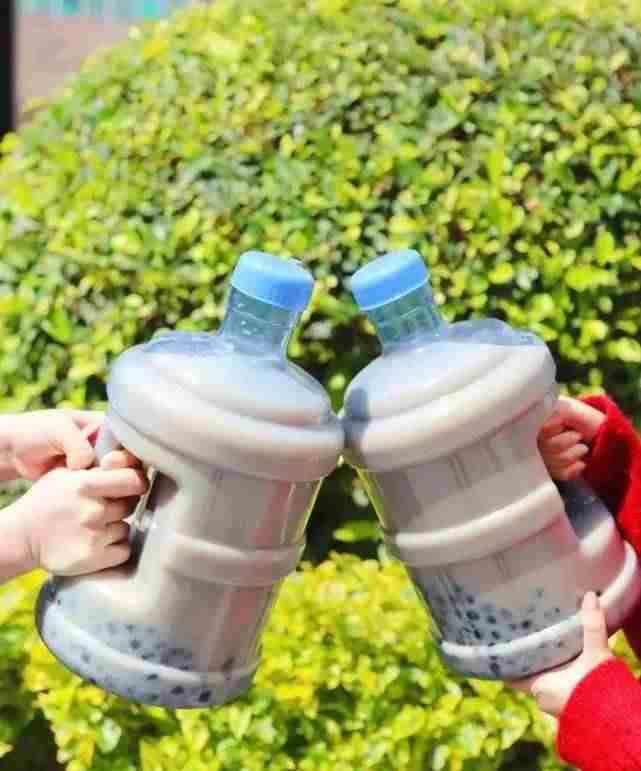 奶茶杯设计图片-讲解奶茶杯包装设计构思-第3张图片